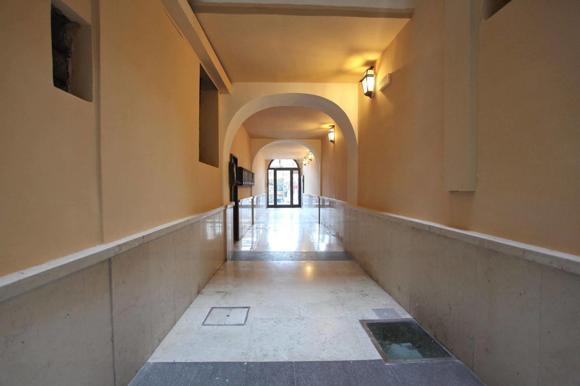 B&B Napolì 2 Zewnętrze zdjęcie