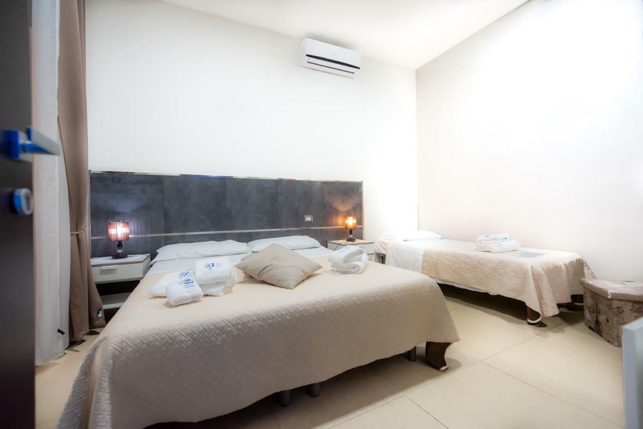 B&B Napolì 2 Zewnętrze zdjęcie