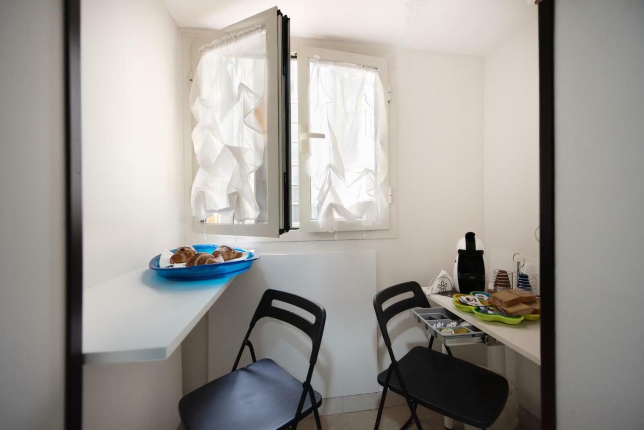 B&B Napolì 2 Zewnętrze zdjęcie