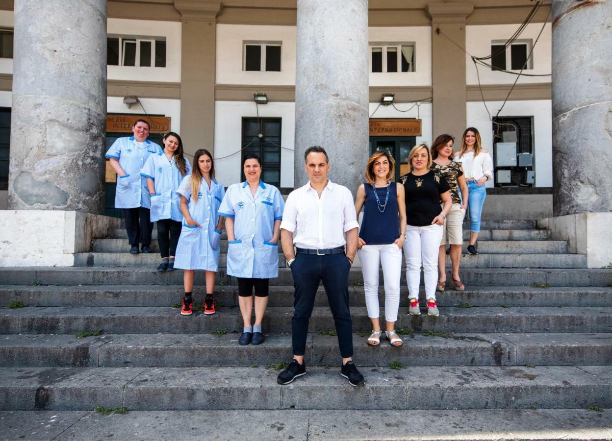 B&B Napolì 2 Zewnętrze zdjęcie