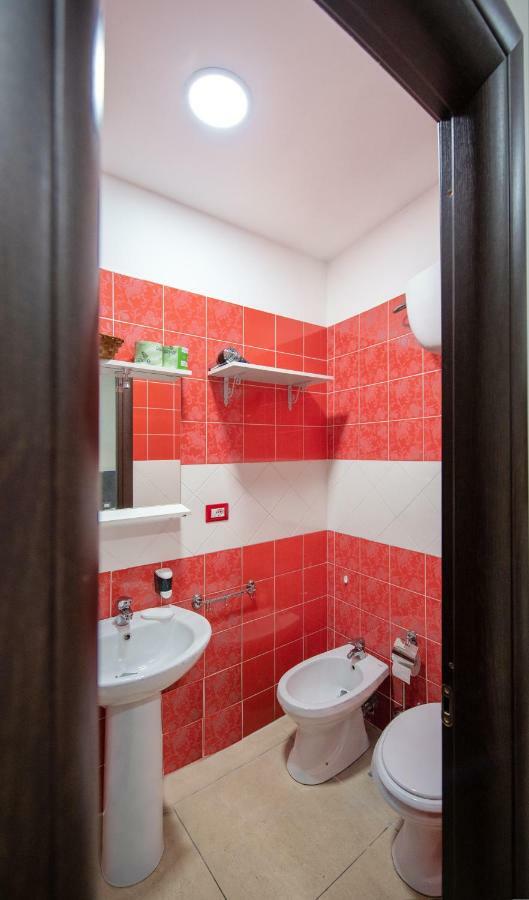B&B Napolì 2 Zewnętrze zdjęcie